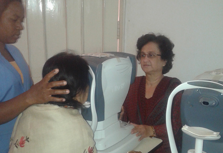Eye care consultation at Tandon's Sanjivini Eye Centre